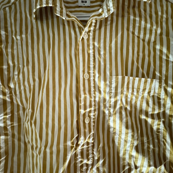Uniqlo Colar Short Sleeve Shirt - Picture 4 of 4